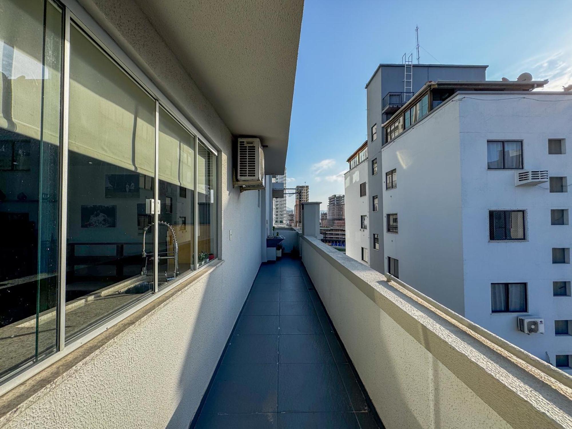 Cobertura Vista Mar Apartamento *